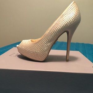Jennifer Lopez Studded Taupe open toe heels